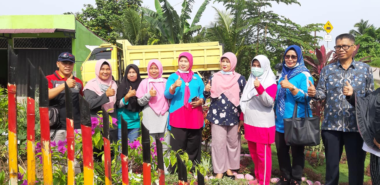 Kunjungan ibuk Bupati ke Desa Wisma Korong Kasai Nagari Kasang
